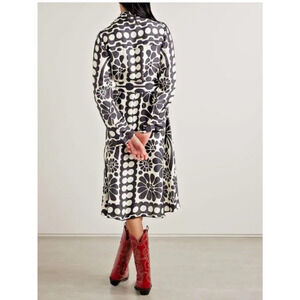 NWT House Of Harlow 1960 Women’s L Floral Print Long Sleeve Button down Dress